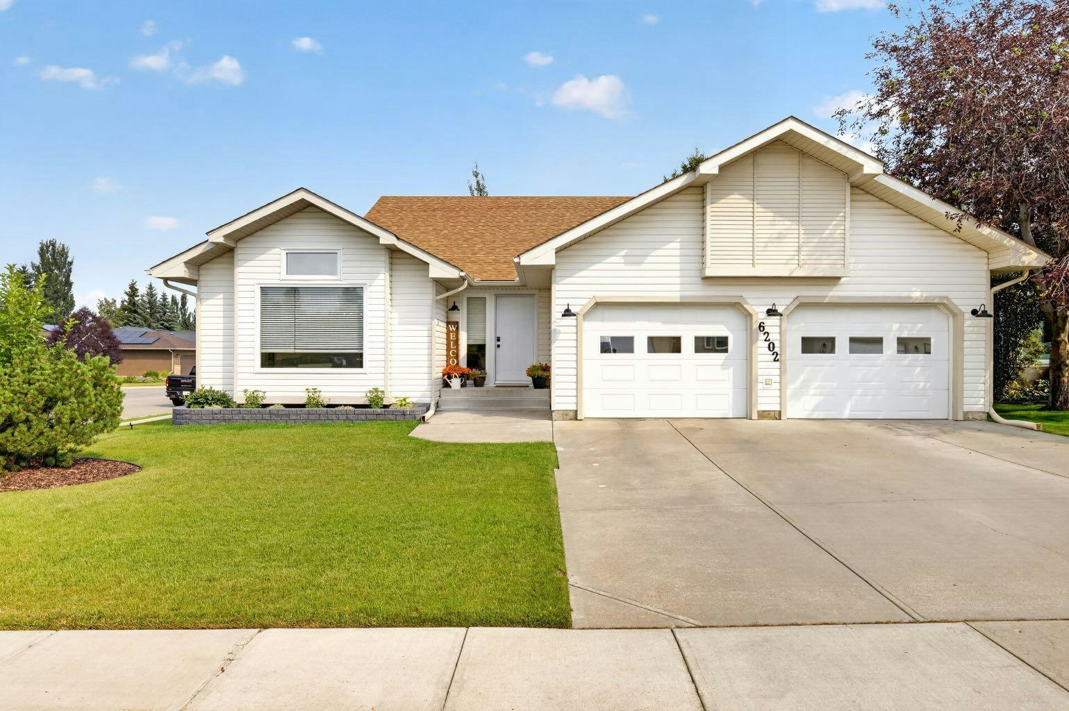 6202 Davis Place, Olds, AB, T4H 1V8