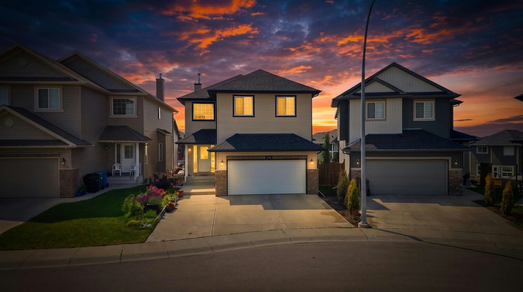 154 Saddleland Close NE, Calgary, AB, T3J 5J4