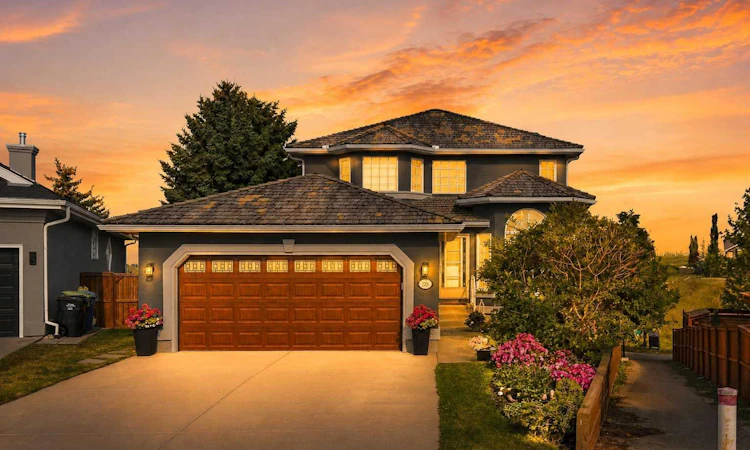 122 Sceptre Close NW