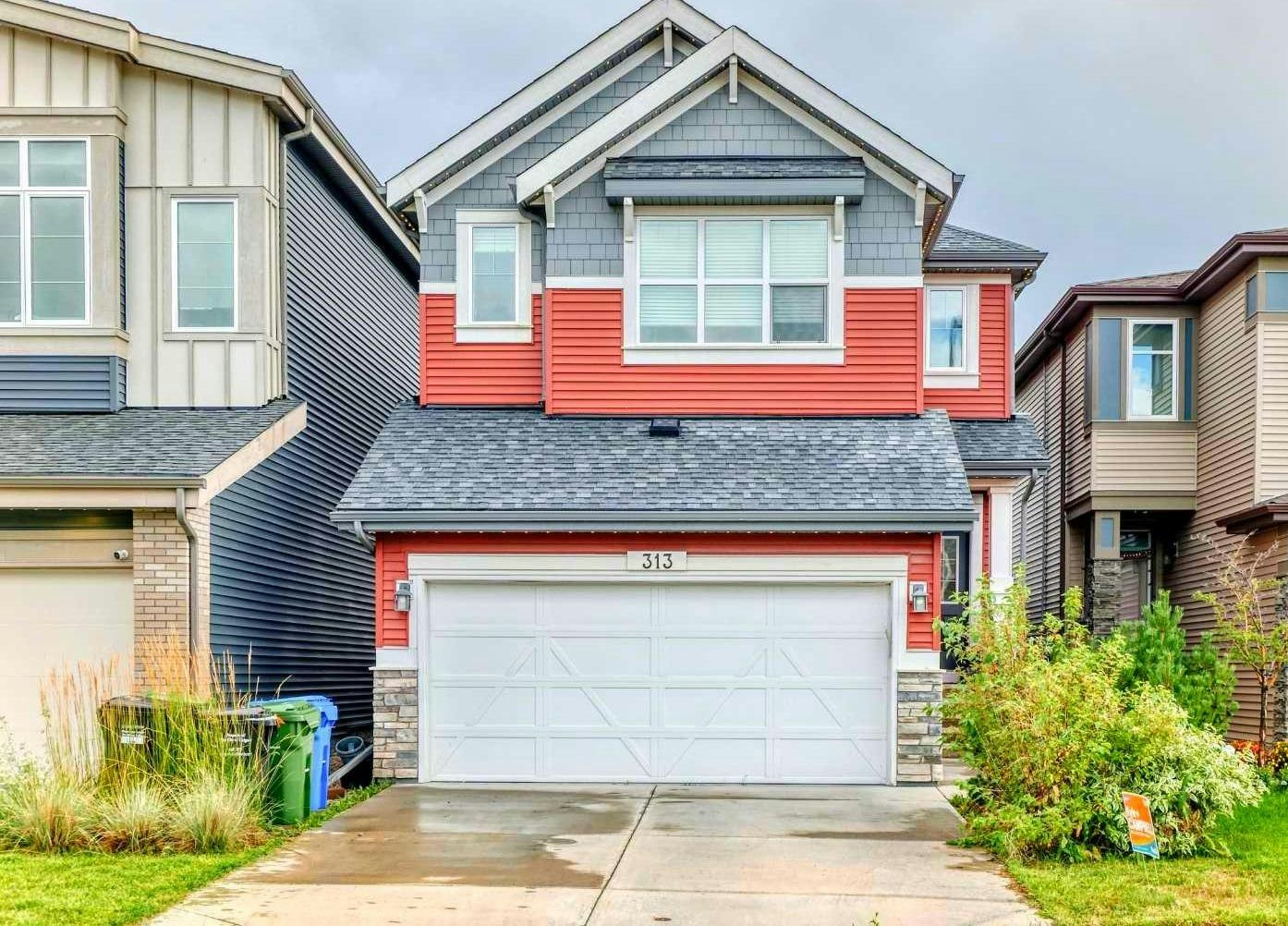 313 Walgrove Terrace SE - 2
