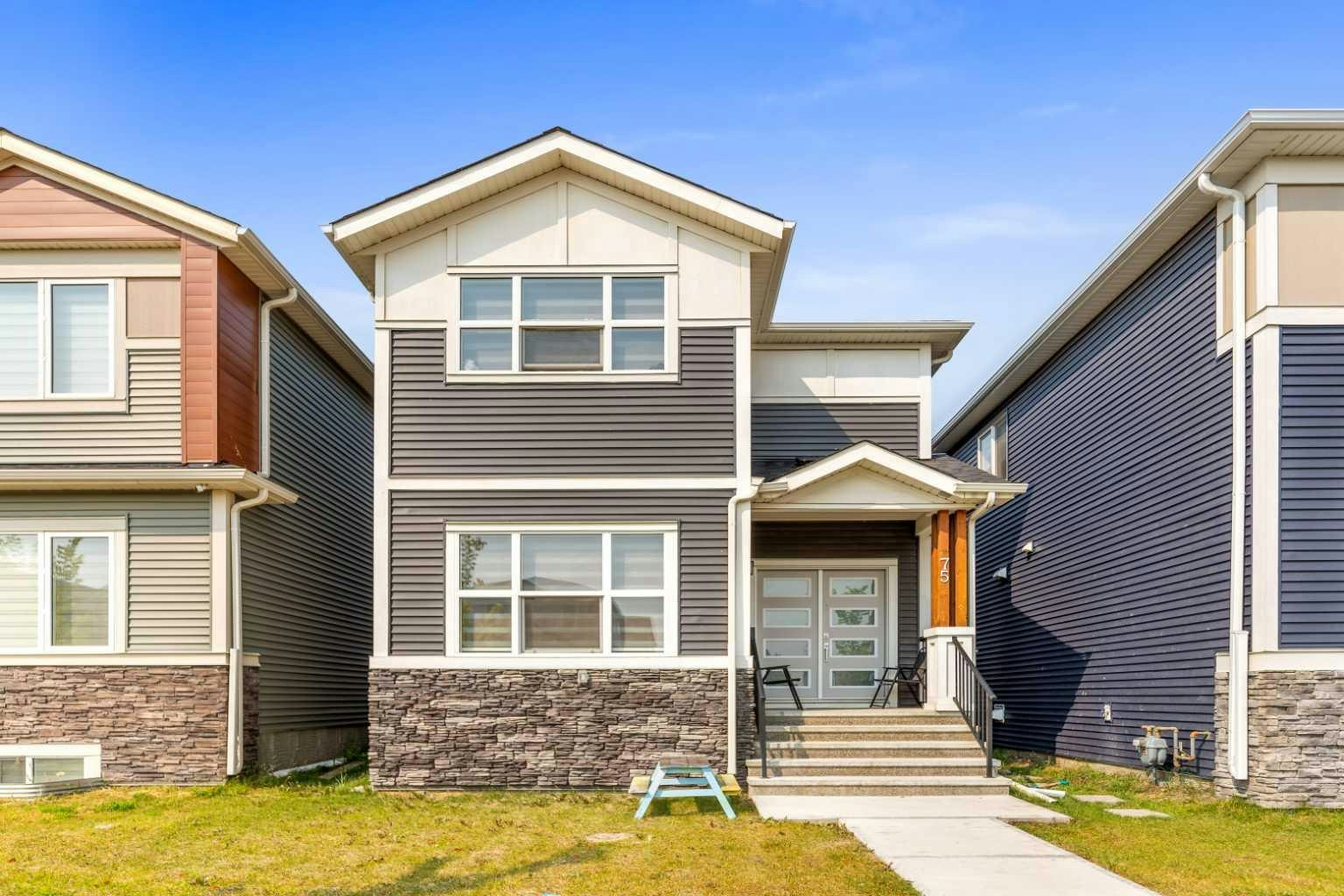 75 Homestead Park NE, Calgary, AB, T3J 2K7