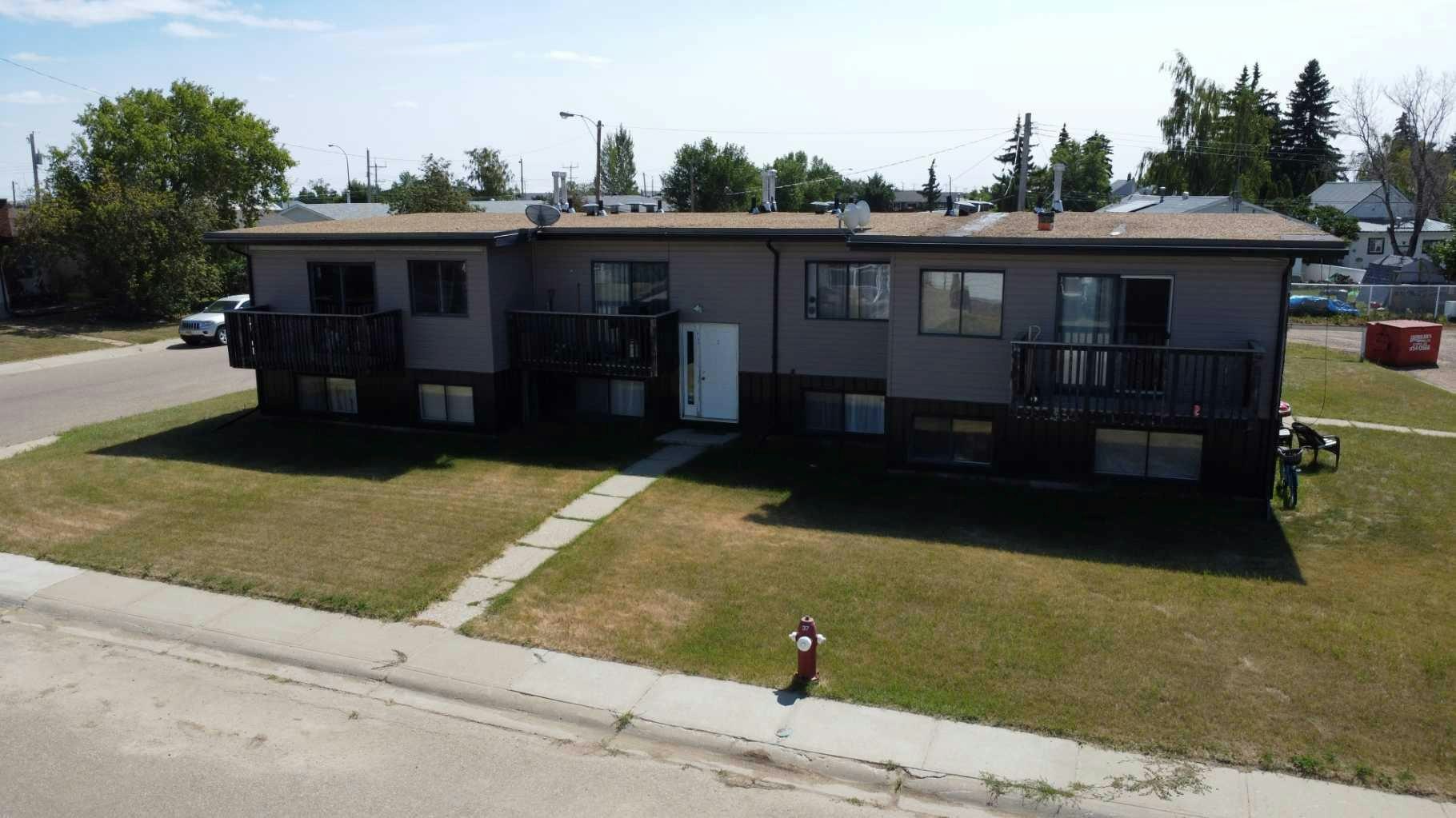 1-6-321-323 6 Avenue E, Hanna, AB, T0J 1P0