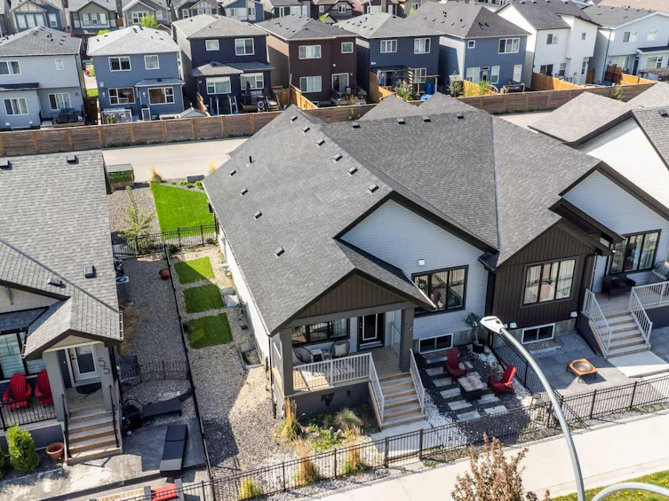47 Walgrove Park SE, Calgary, AB, T2X 4N9 - 2