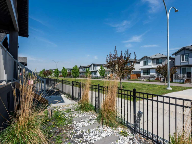 47 Walgrove Park SE, Calgary, AB, T2X 4N9 - 34