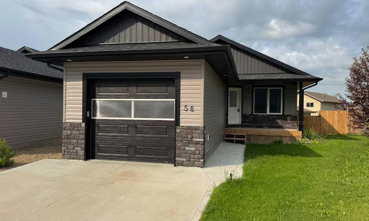 58 Ranchers Close