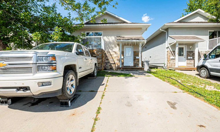 A&B-10028 104 Avenue