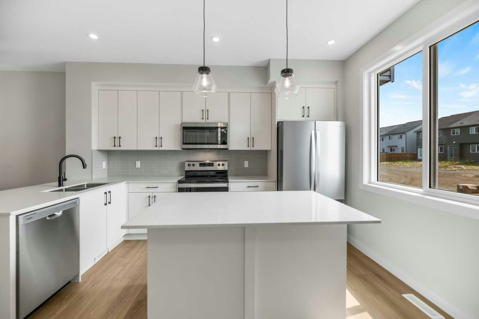 17 Savanna Place NE, Calgary, AB, T3J 5P9
