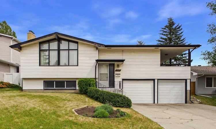 2012 Urbana Road NW