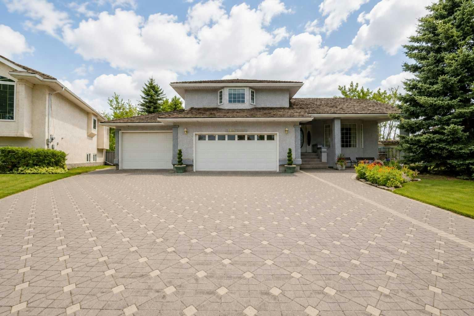 11810 91b Street, Grande Prairie, AB, T8X 1J1