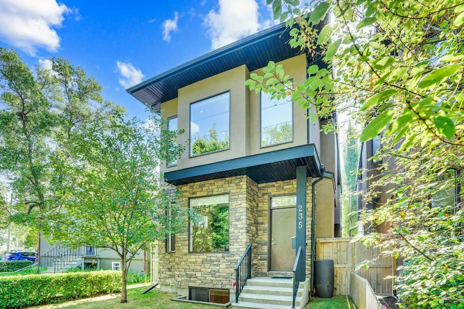 235 11 Avenue NE, Calgary, AB, T2E 0Y9