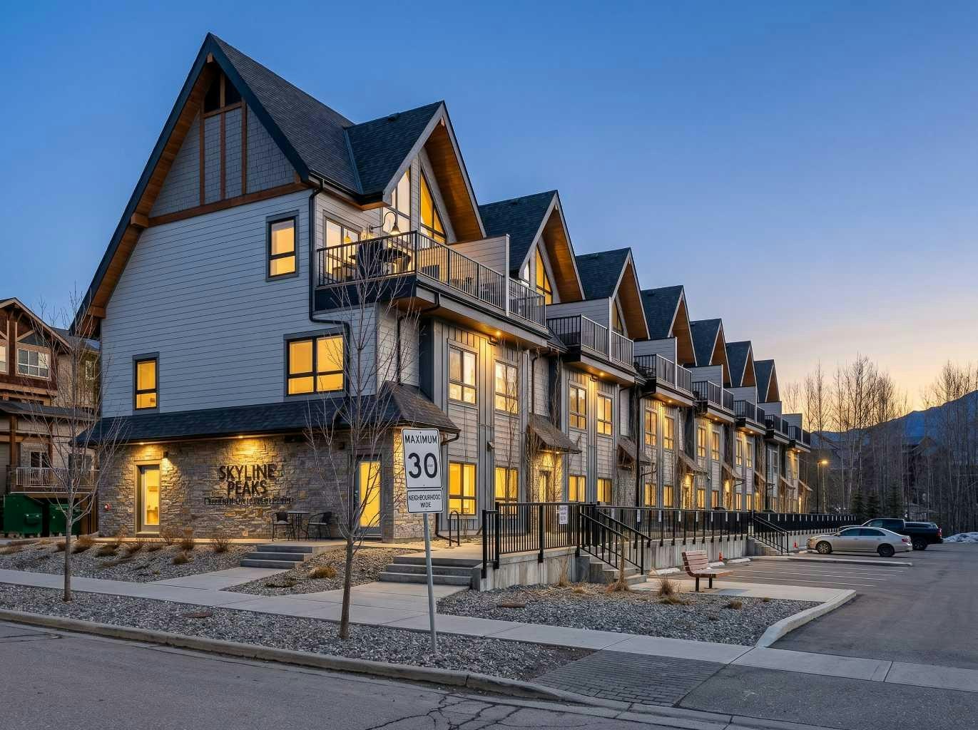 207-105 Kananaskis Way, Canmore, AB, T1W 1N7