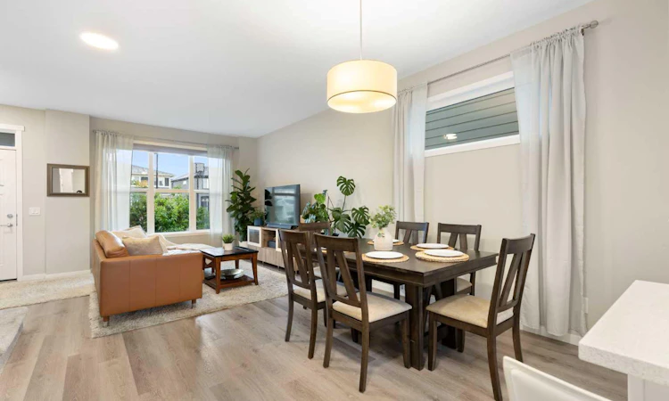 1021 Mahogany Boulevard SE