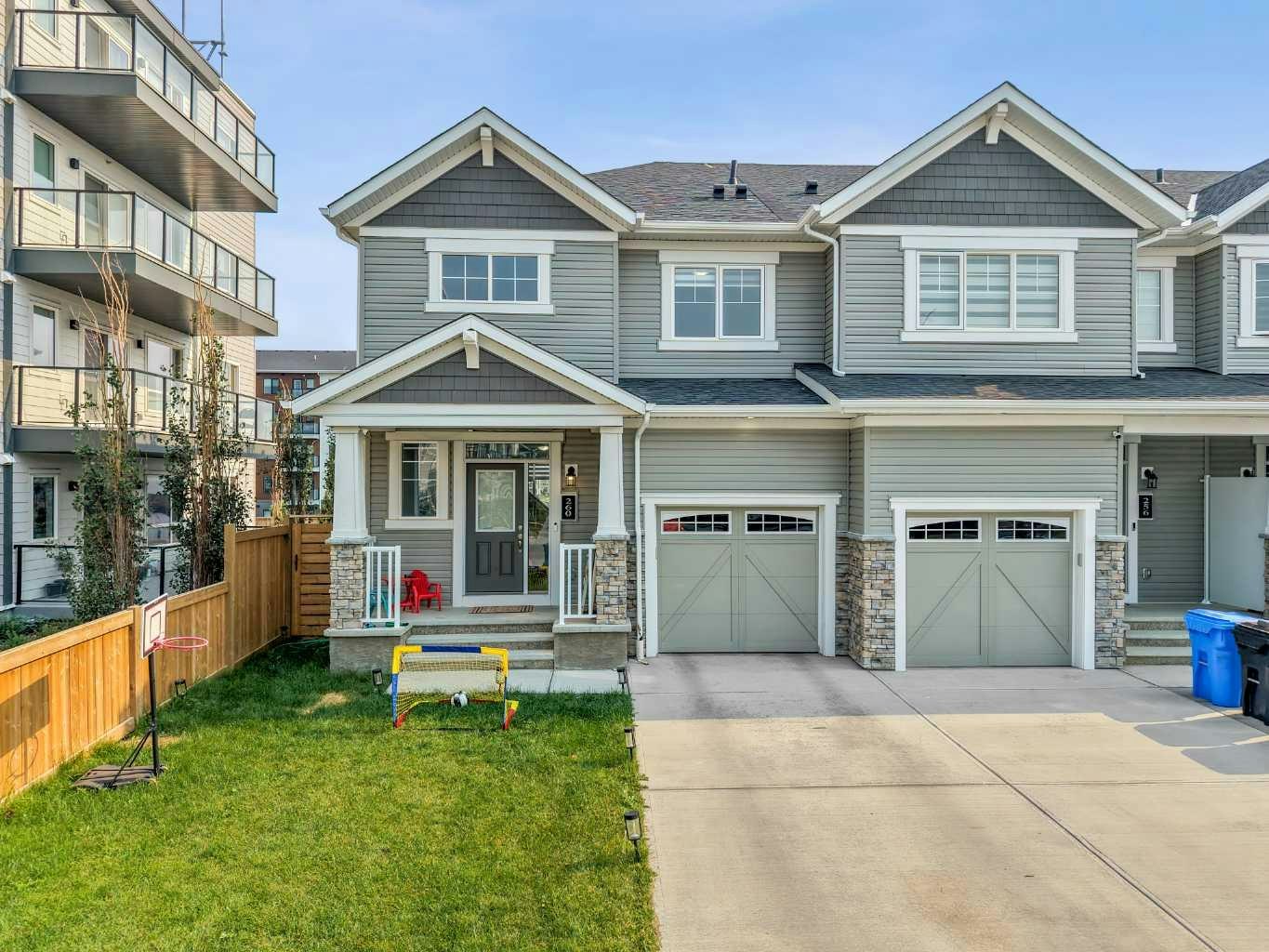 260 Carringham Way NW, Calgary, AB, T3P 1V9