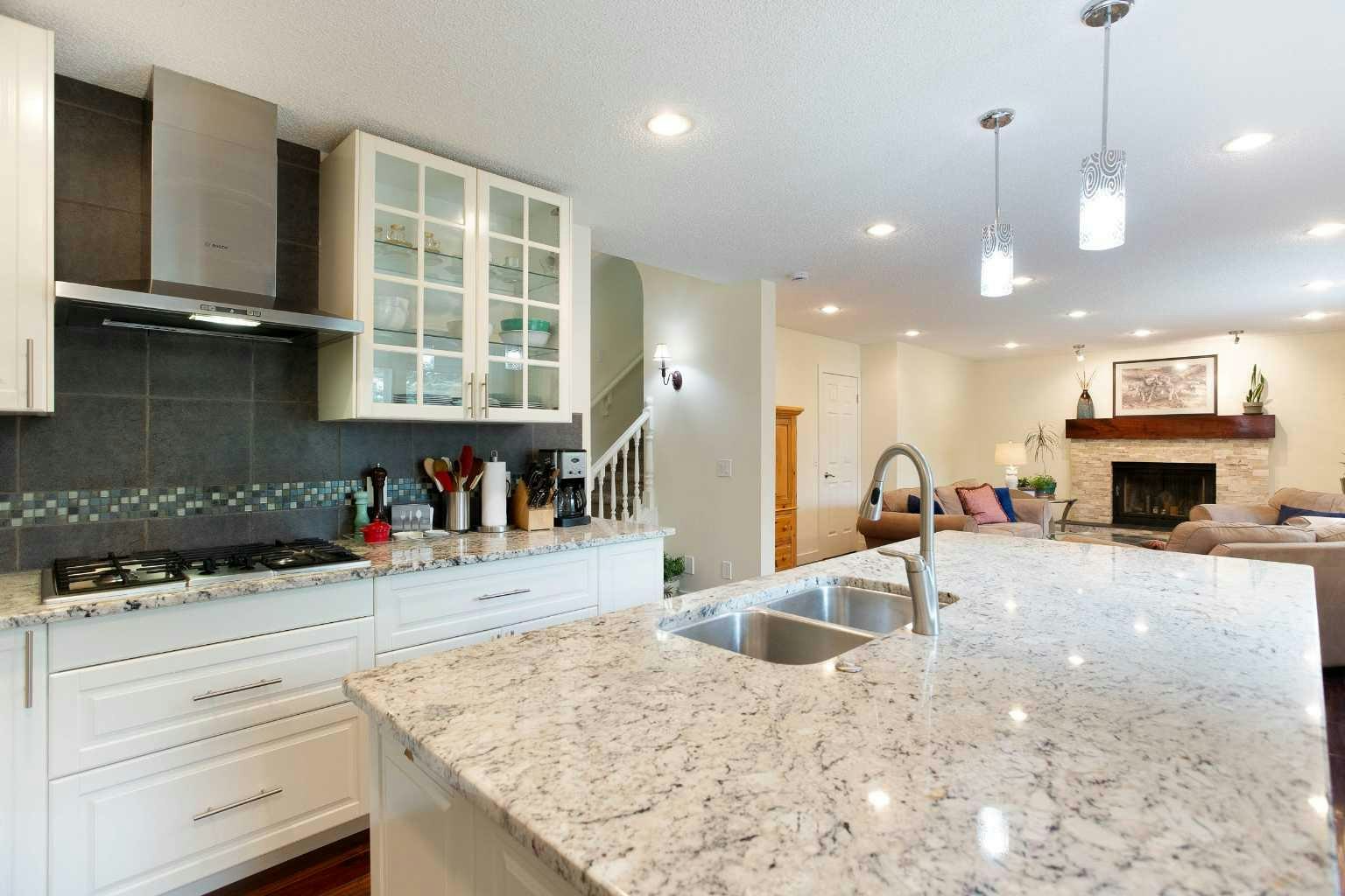 24 Sun Harbour Place SE, Calgary, AB, T2X 3B2 - 8