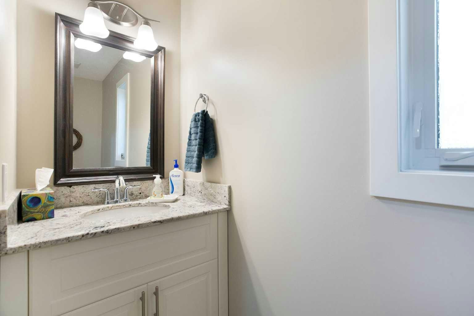 24 Sun Harbour Place SE, Calgary, AB, T2X 3B2 - 11