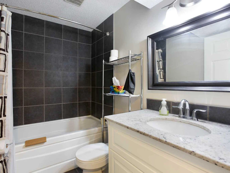 24 Sun Harbour Place SE, Calgary, AB, T2X 3B2 - 27