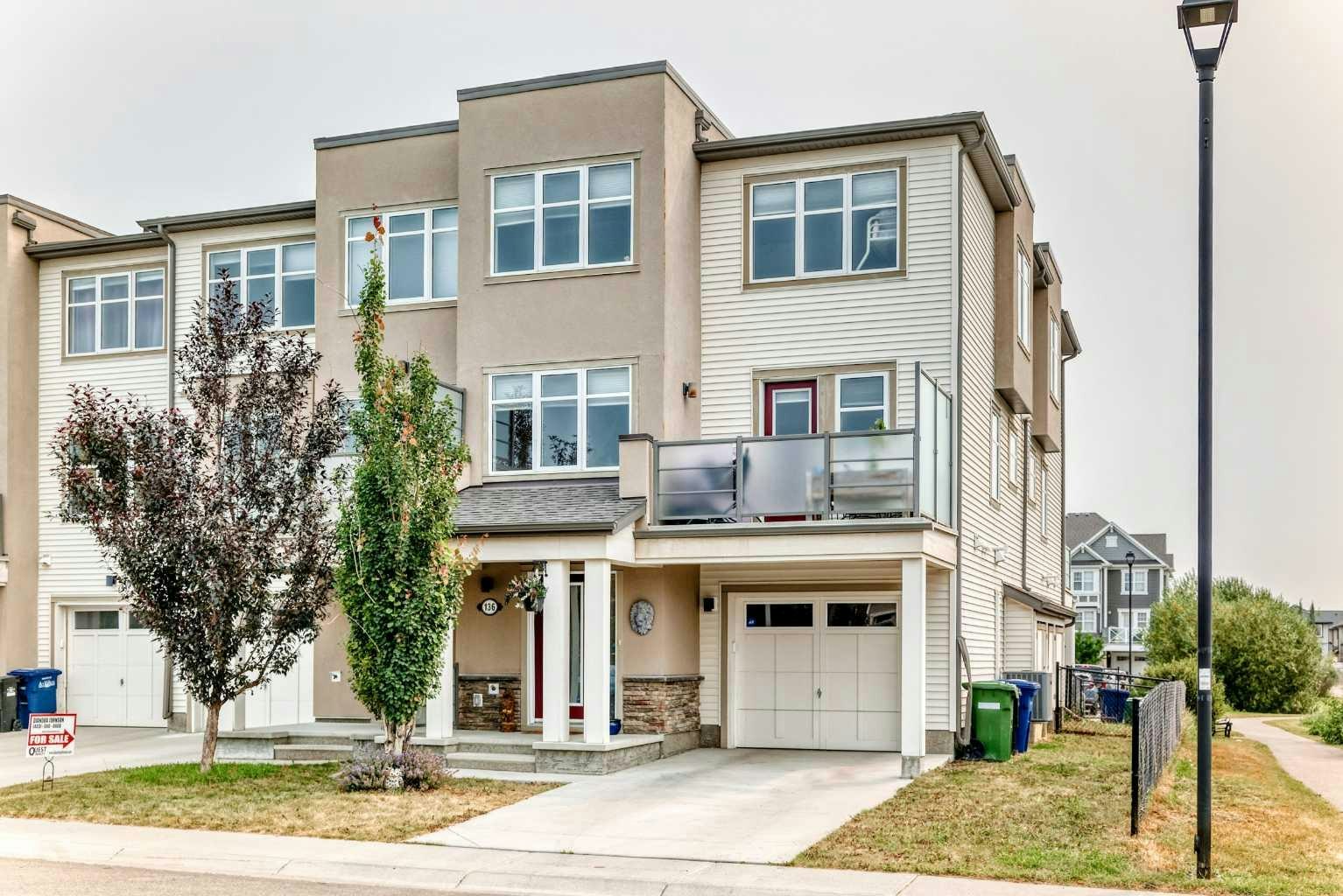 136 Windford Grove SW, Airdrie, AB, T4B 4G4