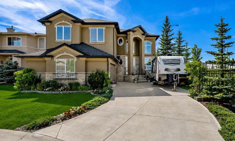 40 Sienna Park Crescent SW