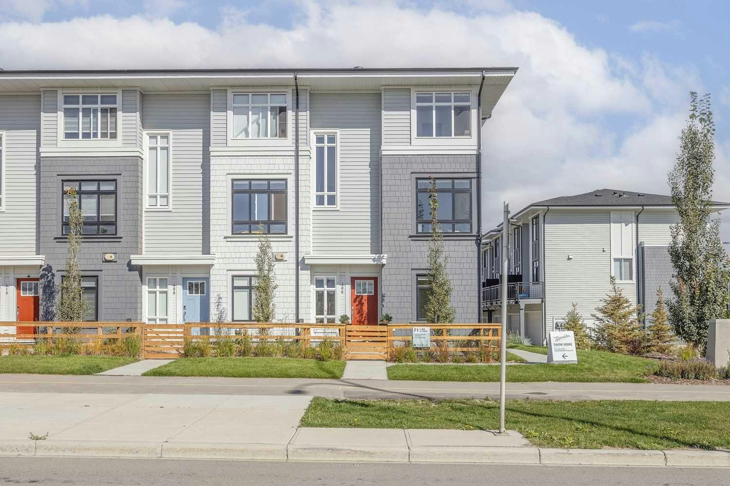 839 Belmont Drive SW, Calgary, AB, T2X 4P2