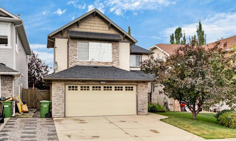 2745 Coopers Manor SW