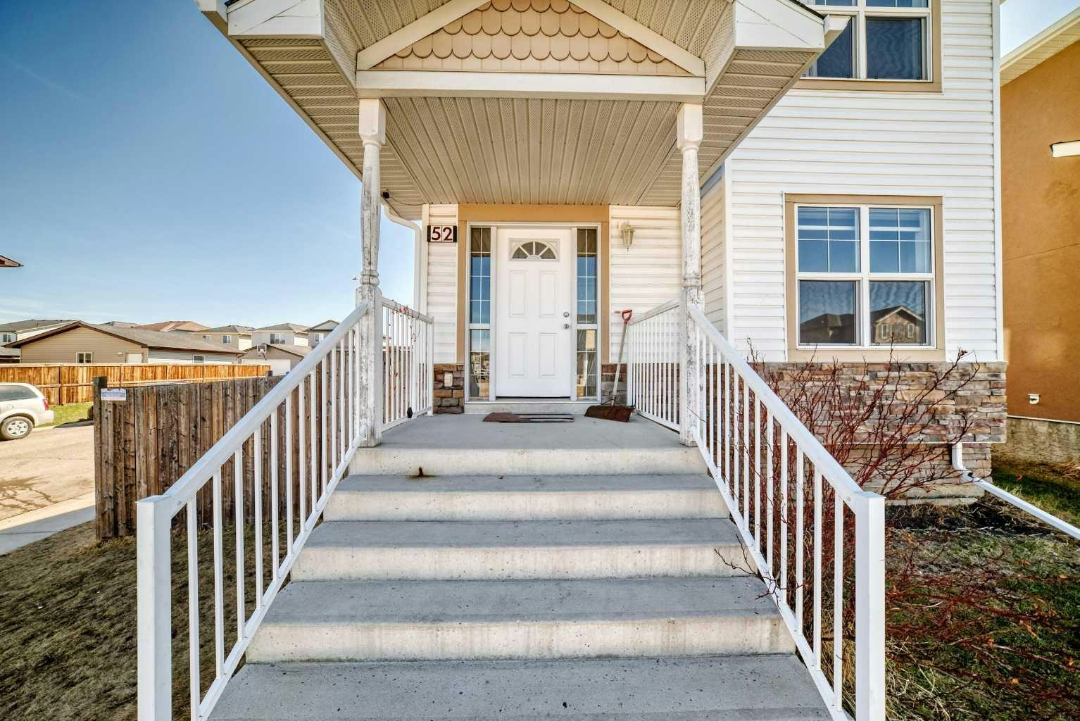 52 Taralake Street NE, Calgary, AB, T3J 0J5