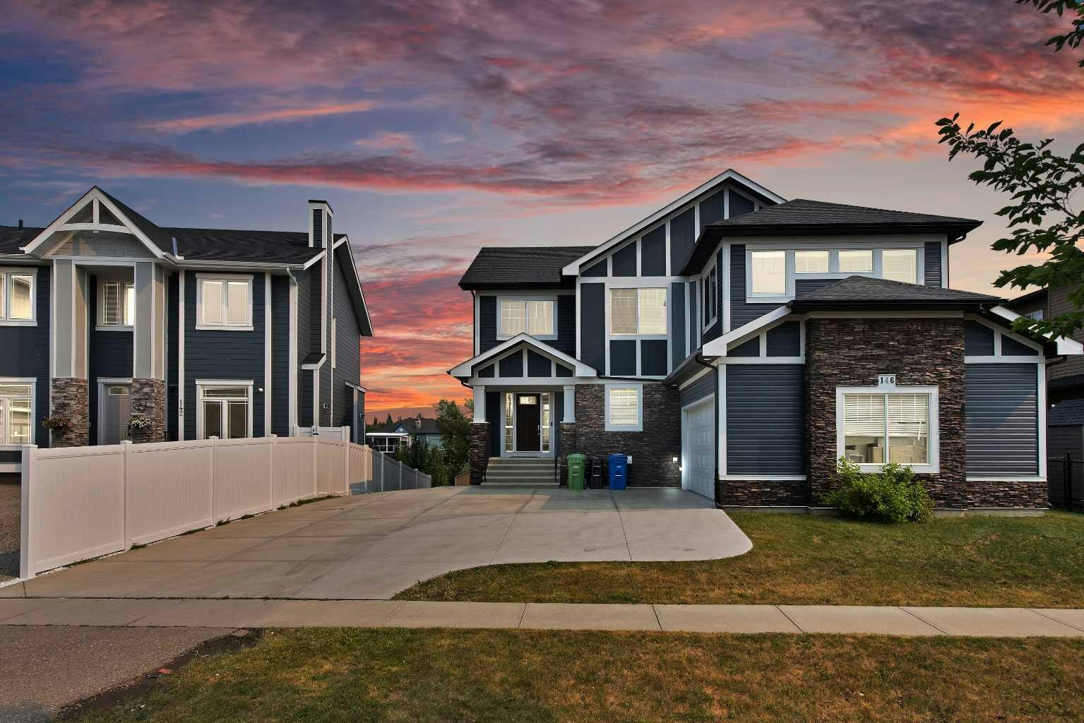 146 Canoe Crescent SW, Airdrie, AB, T4B 2N9