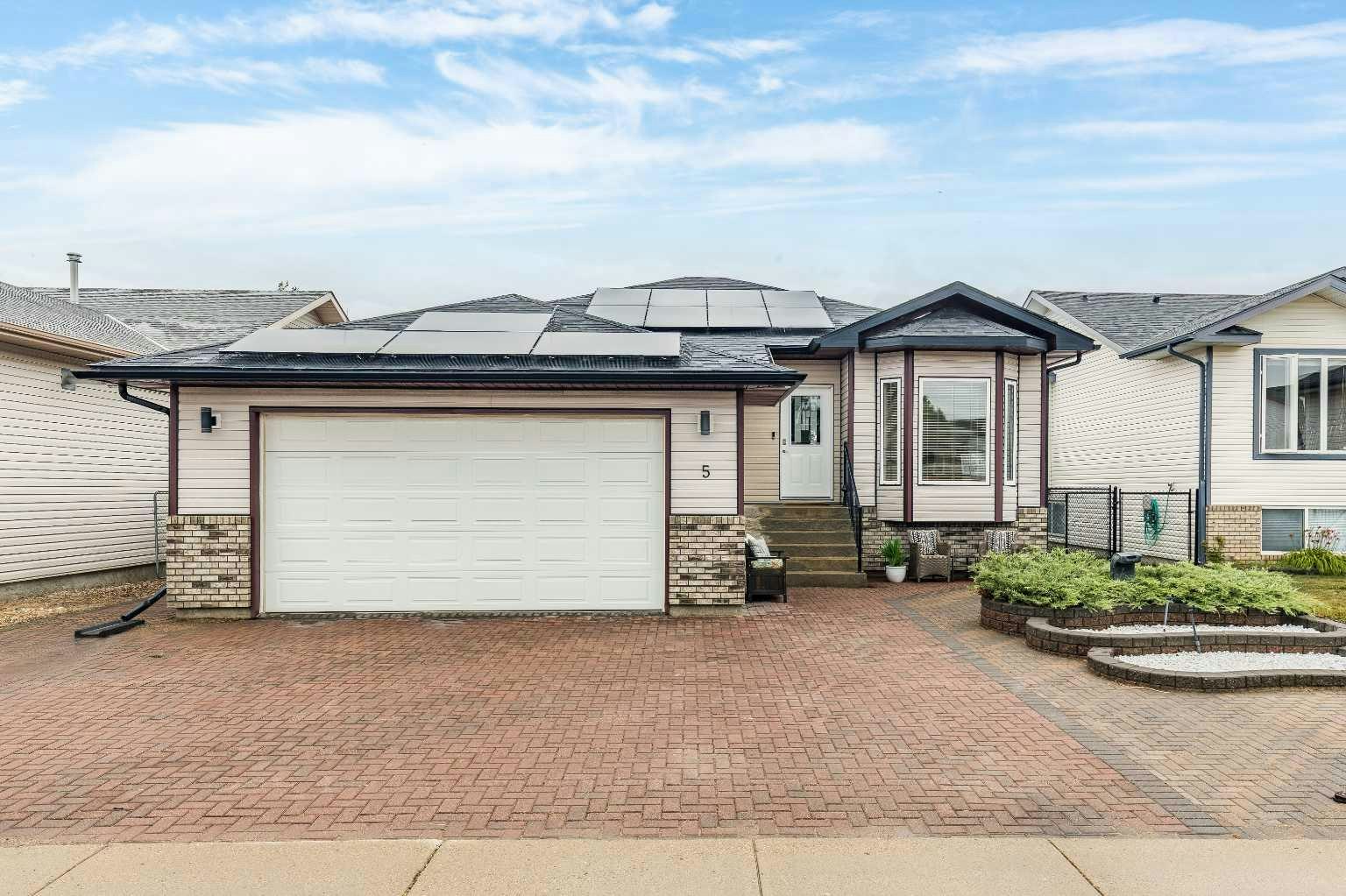 5 Riverview Court SE, Redcliff, AB, T0J 2P0