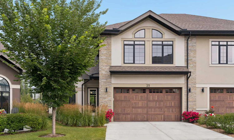 25 Quarry Common SE