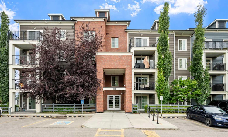 4418-99 Copperstone Park SE
