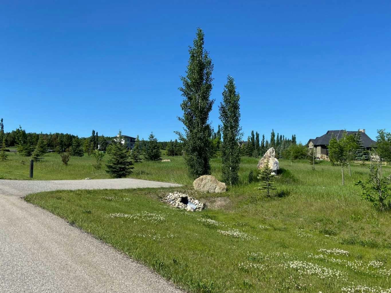 15 Grizzly Way, Rural Rocky View County, AB, T4C 0B5