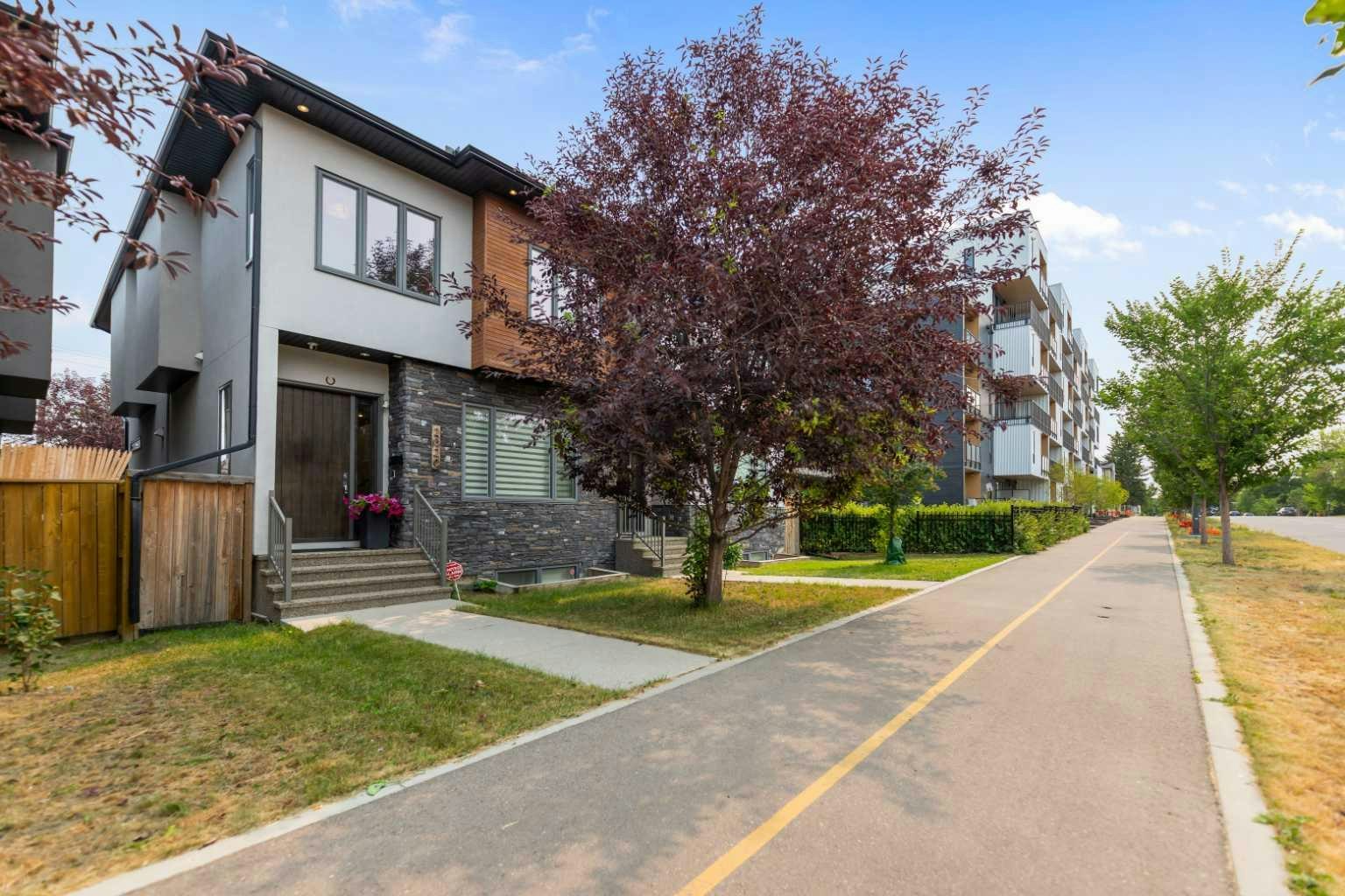 2020 37 Street SW, Calgary, AB, T3E 3A9