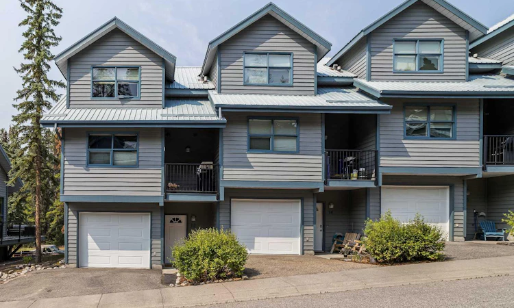 13-242 Benchlands Terrace