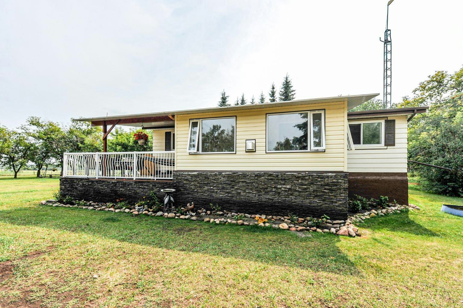 20319 Township Road 382, Stettler, AB, T0C 2L0