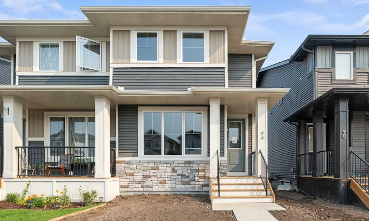 94 Sora Gardens SE