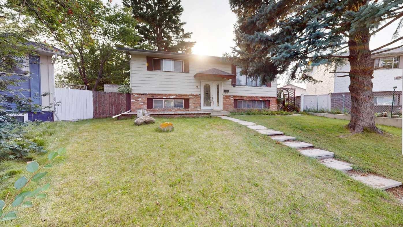 31 Penrith Place SE, Calgary, AB, T2A 2J1