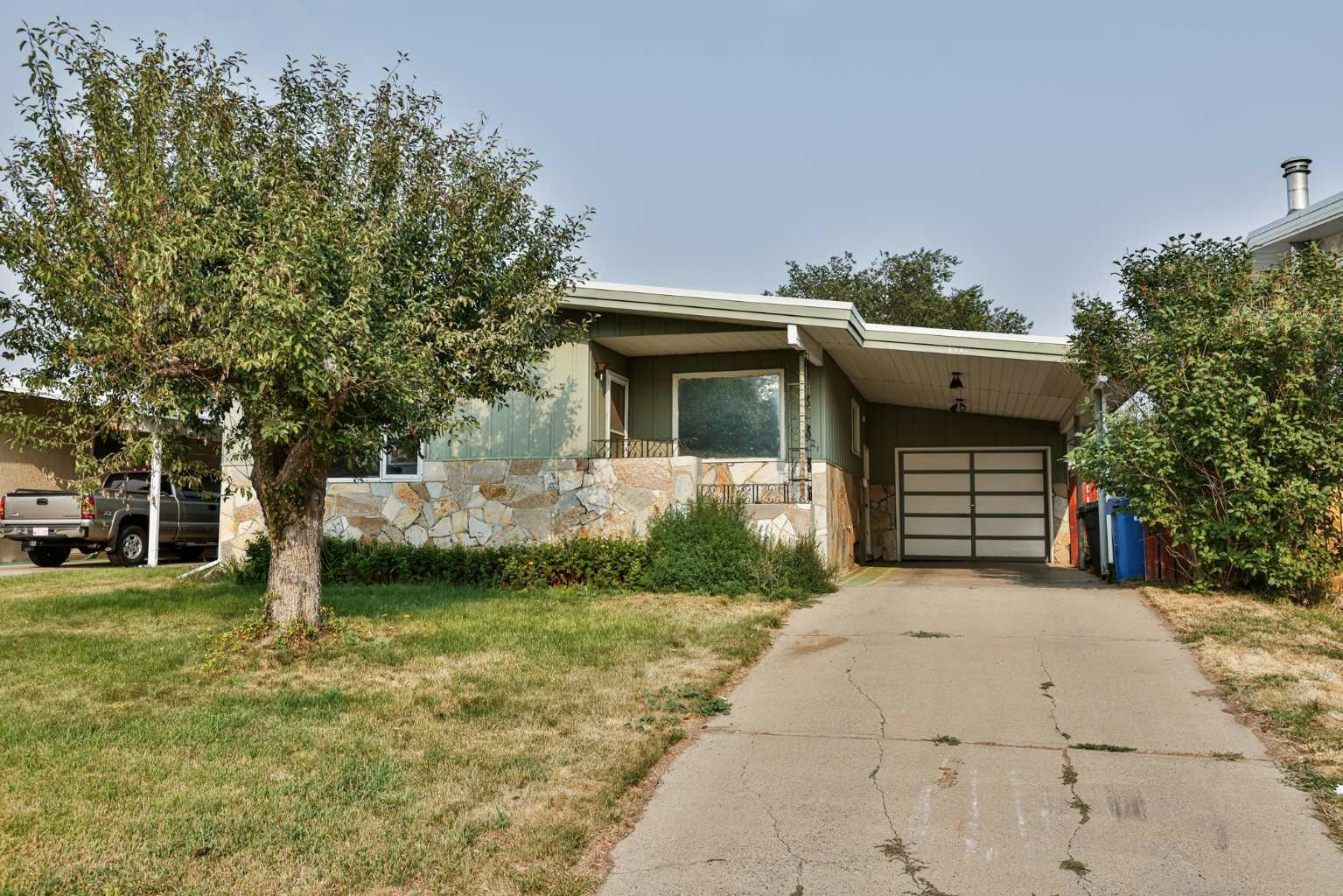 1921 17 Street N, Lethbridge, AB, T1H 4W8