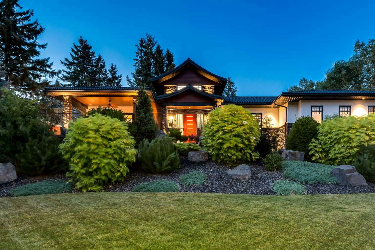 5812 Baroc Road NW, Calgary, AB, T3A 4R5