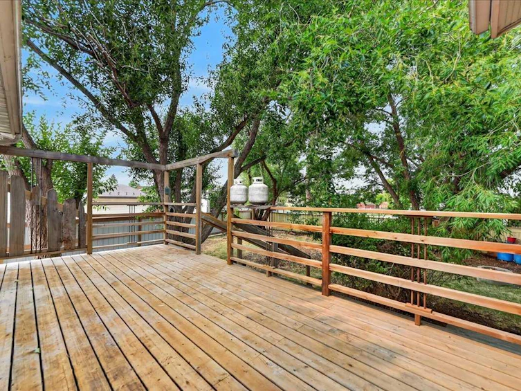 714 9 Avenue SE, High River, AB, T1V 1K3 - 39