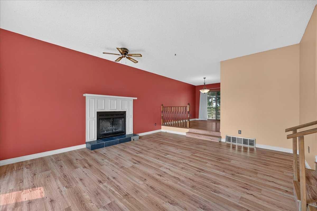 714 9 Avenue SE, High River, AB, T1V 1K3 - 9