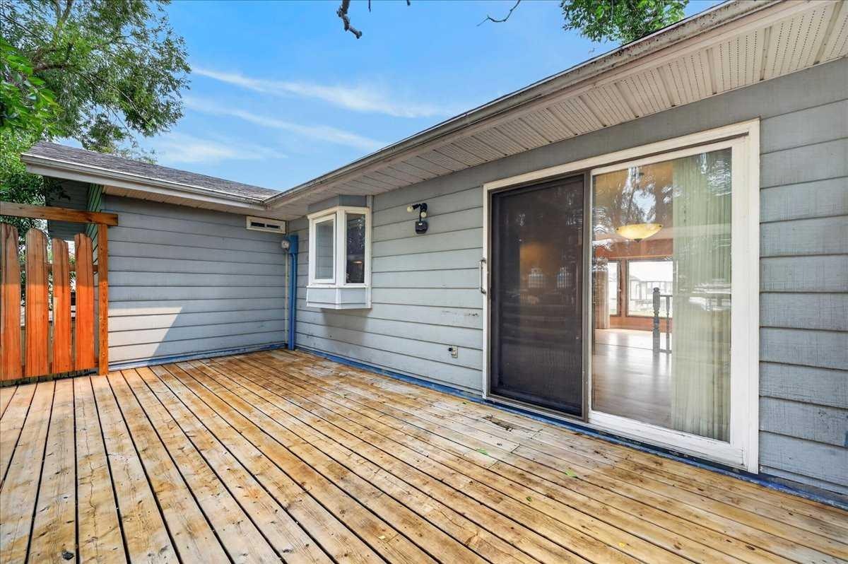 714 9 Avenue SE, High River, AB, T1V 1K3 - 37