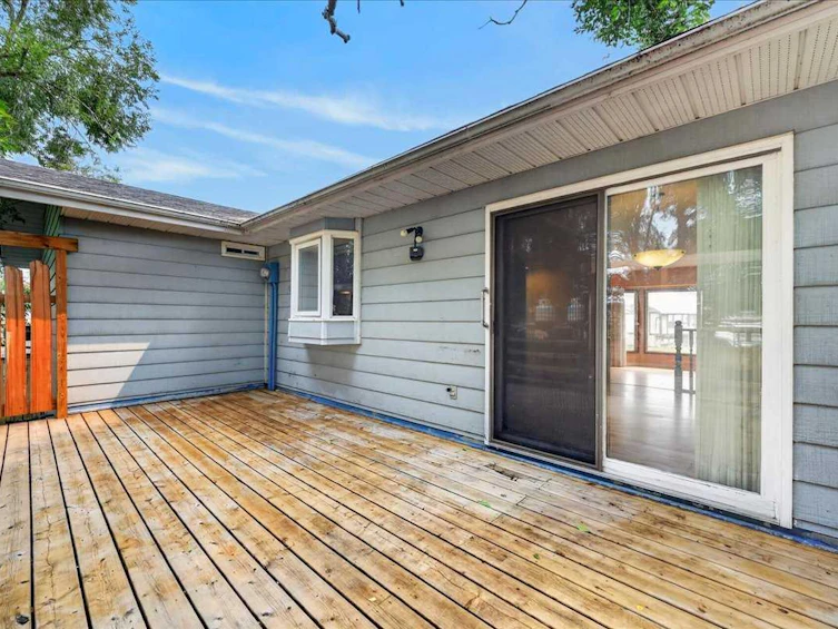 714 9 Avenue SE, High River, AB, T1V 1K3 - 37