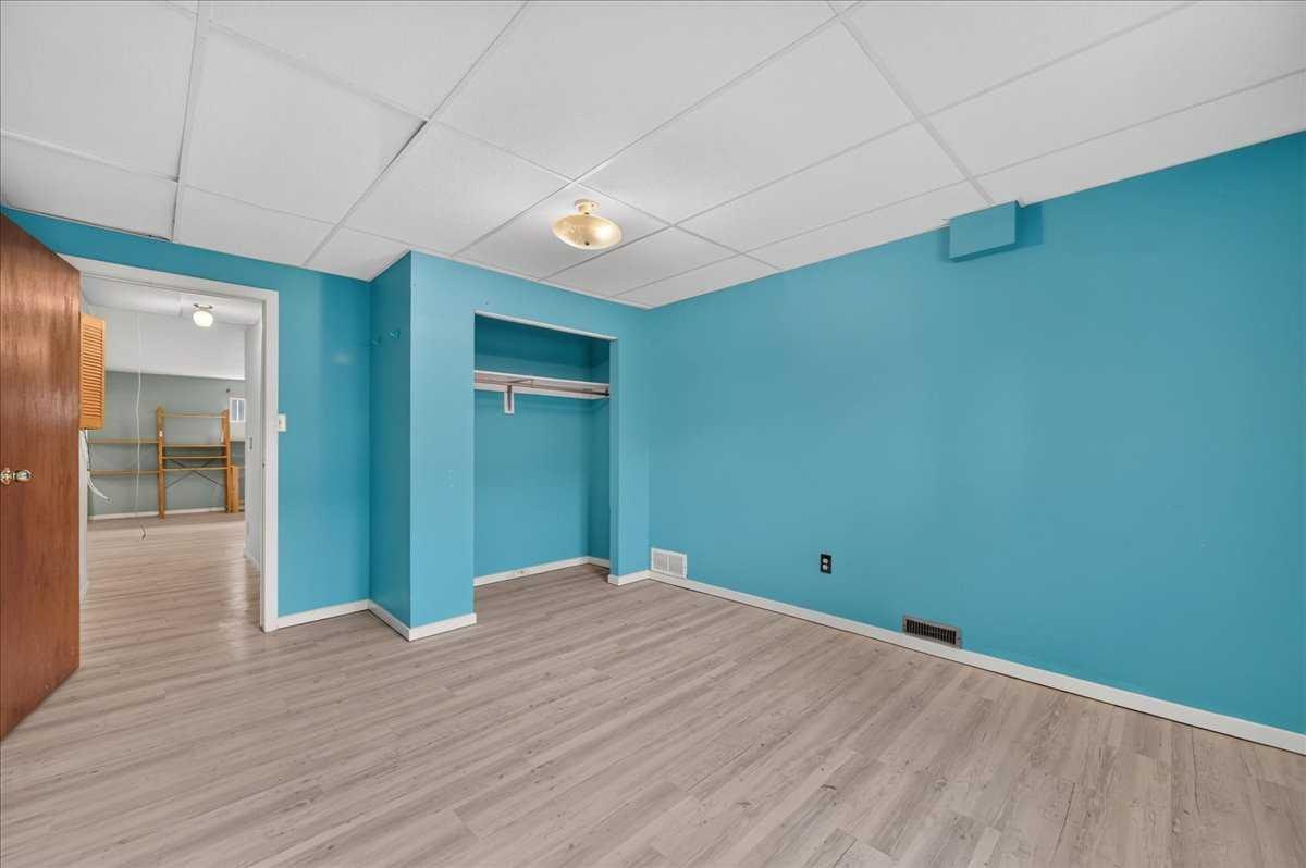 714 9 Avenue SE, High River, AB, T1V 1K3 - 34