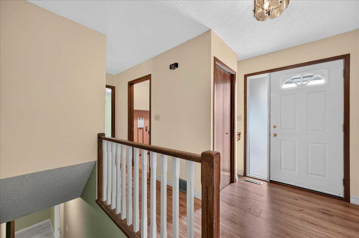 714 9 Avenue SE - 3
