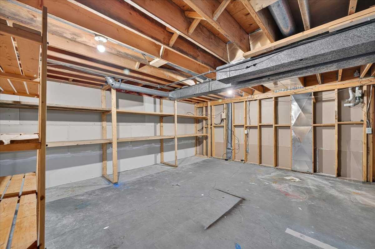 714 9 Avenue SE, High River, AB, T1V 1K3 - 36