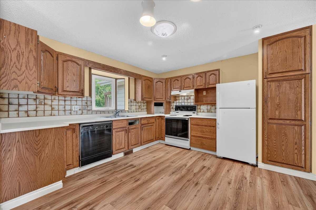 714 9 Avenue SE, High River, AB, T1V 1K3 - 13