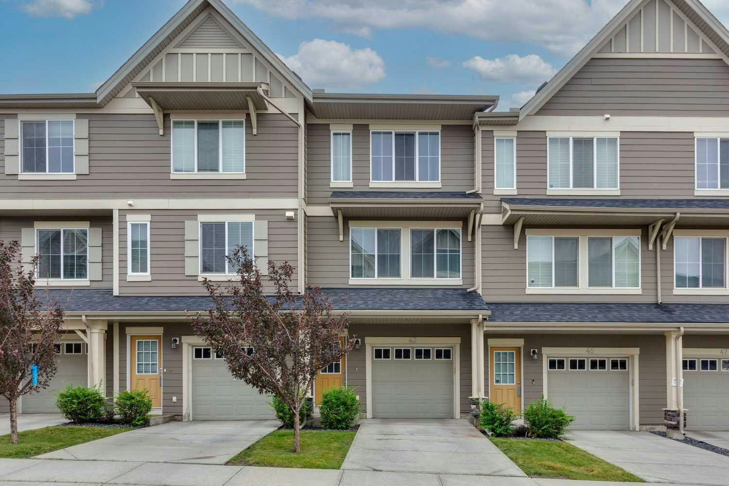 43 Kinlea Common NW, Calgary, AB, T3R 0S2