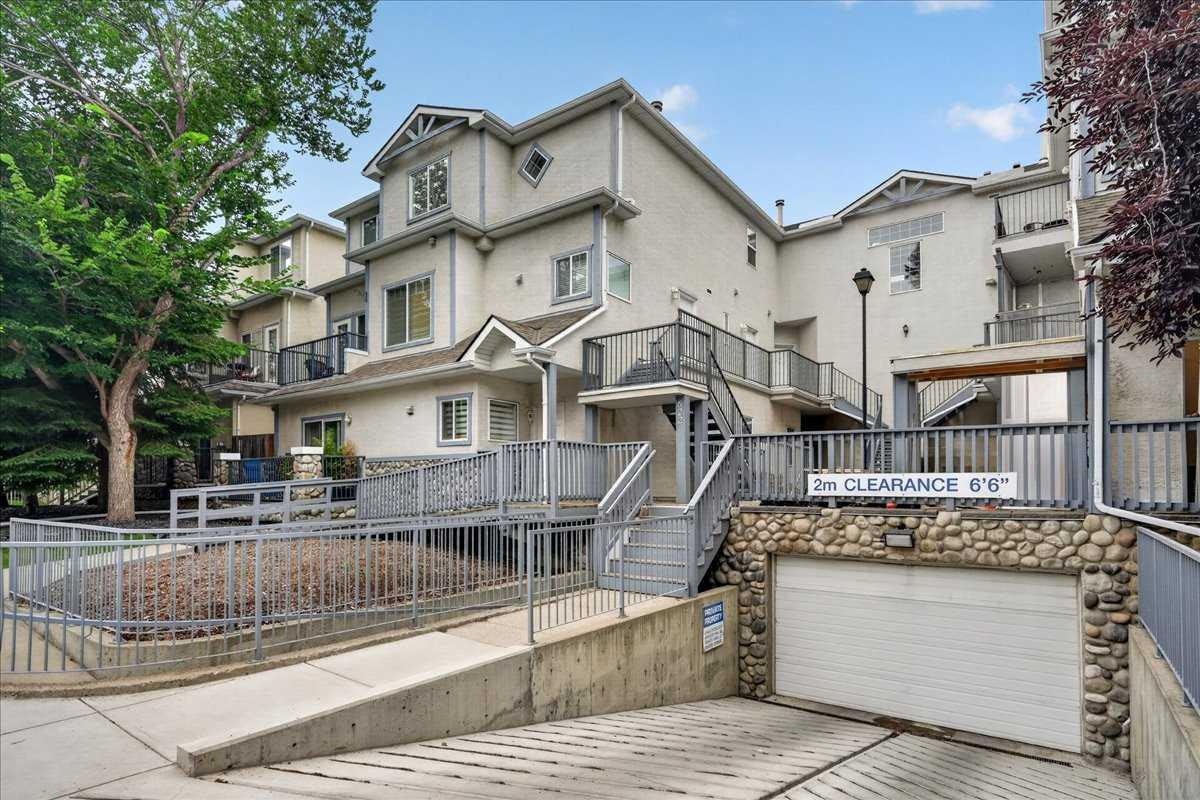 208-622 56 Avenue SW - 4