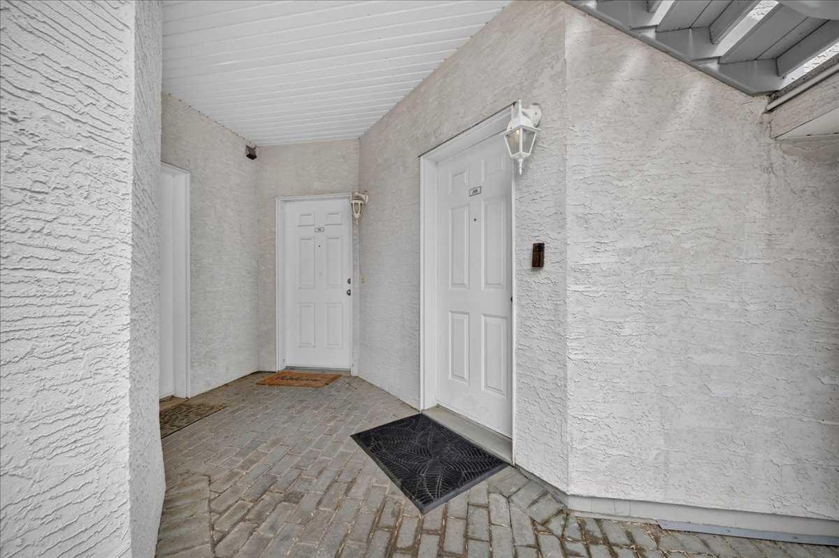 208-622 56 Avenue SW - 5
