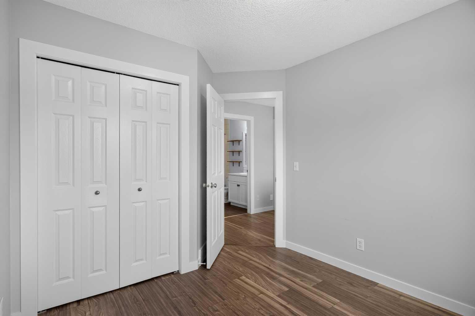 56 Silver Creek Boulevard, Airdrie, AB, T4B 2P6 - 20