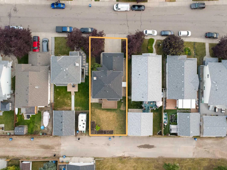 56 Silver Creek Boulevard, Airdrie, AB, T4B 2P6 - 32